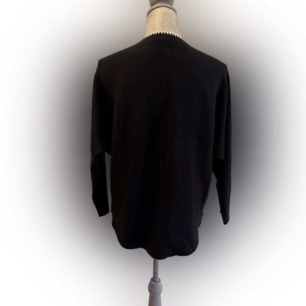 Vila Milano Black Lightweight Sweater with White Trim, Size M - Picture 4 of 6